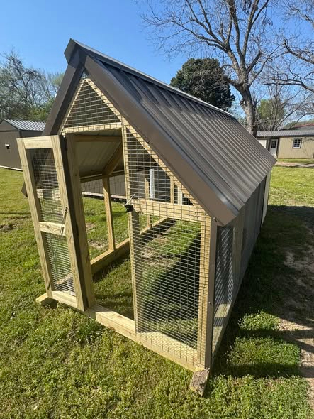 6' x 14' Chicken Coop for Backyard Poultry in Gilmer, TX for sale in Gilmer, TX